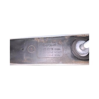 Chromové hagusy 1T0860021B 1T0860022B VW Touran 1T3 2011 - 6