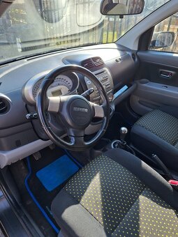 4x4 Daihatsu  sirion  1.3  91k - 6