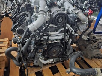 MOTOR PORSCHE - VW - AUDI 4,2 TDI CUD - 6
