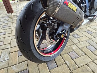 Suzuki GSX-R 750 limited Kevin Schwantz - 6