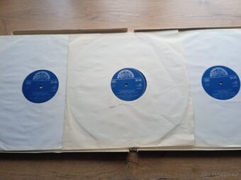 LP J.Verne Patnáctiletý Kapitán, Ocelové Město - 6
