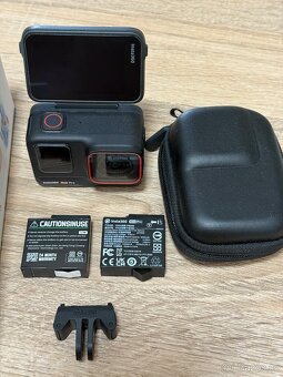 Outdoorová kamera Insta360 Ace Pro 8K, v záruce, 2 baterie… - 6