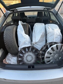 Škoda Octavia-1.6TDI-85kW-Navi - 6