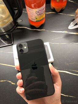 iPhone 11 64gb - 82 % kondice baterie - 6