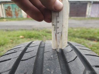 2x Letní pneu Nexen 215/55R17 - 6