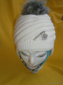 Dámská čepice - 6