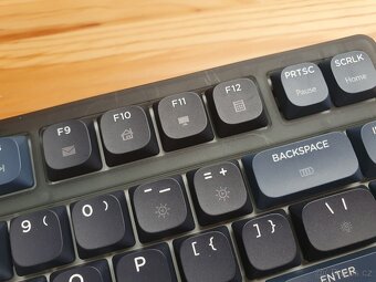 Bezdrátová mechanická klávesnice AJAZZ AK832 - 6