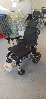 Elektrický invalidní vozík 8000F - 6