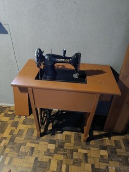 Šicí stroj Mundlos original Victoria - 6
