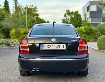 Škoda Superb 2.5 V6 edition 100 automat - 6
