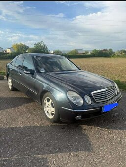 Mercedes-Benz - 6