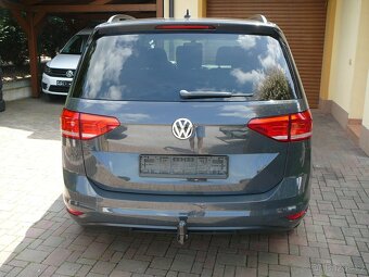 VW TOURAN 1.6 TDI 85KW FULLLED NAVI WEBASTO EL.TAŽNÉ 181kmR - 6