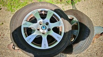 Škoda Octavia 2 sada letních kol - 6