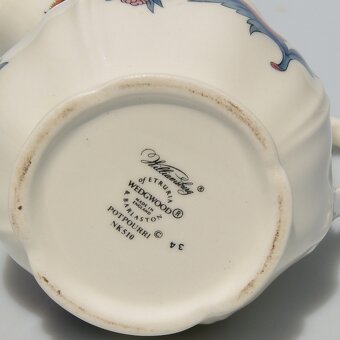 Wedgwood Elegantní sada - podnos + džbánek - 6