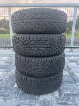 Ráfky + zimní pneu 215/55R16 - 6