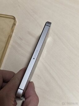 iPhone SE na diely - 6
