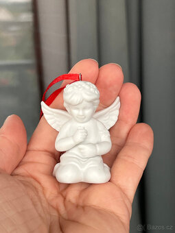 Rosenthal Soška, dekorace Anděl s květinou 5.5 cm - 6