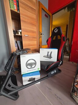 Moza Racing R9 + závodní sedačku – TOP STAV - 6