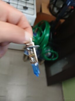 Prodám autožárovky h7 a h1 - 6