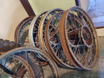 Kola Jawa pérák - 6