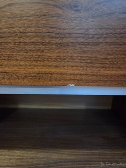 Skříň s posuvem a poličkami OŘECH - 6