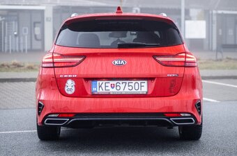 Kia Ceed SW 1.6 CRDi GT-Line A/T, 100kW (2020) - 6