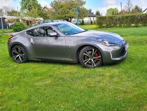 Nissan 370Z - 6