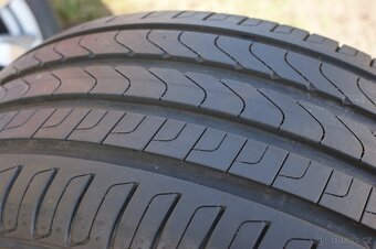 letni pneu dvourozmer 245/45/18 a 275/40/18 pirelli - 6