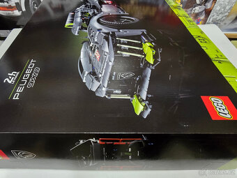 LEGO® Technic 42156 PEUGEOT 9X8 24H Le Mans Hybrid Hypercar - 6