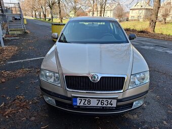 Škoda Octavia II liftback 1,9TDi 77Kw CZ  1.majitel - 6