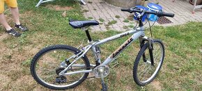 Kolo favorit Vento sx - 6
