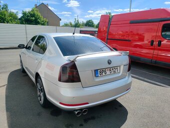 Škoda Octavia RS 2.0 TSI - 6