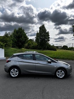 Opel Astra 1.4Turbo 2018 - 6