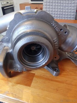 prodam nove turbo na transportera T5 2,5 tdi - 6