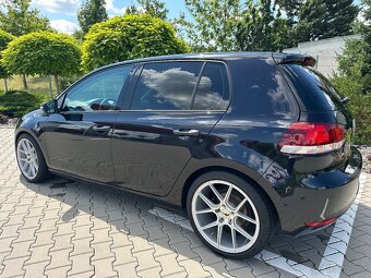 Volkswagen Golf VI 2.0 TDI 103 kW - 6