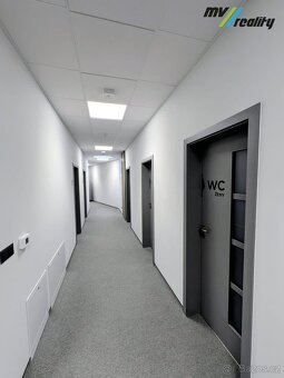 Milovice, pronájem moderních kanceláří o velikostech 20,5 m2 - 6