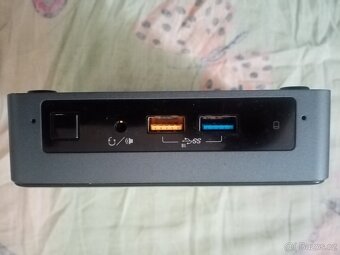 Mini PC Intel BOXNUC8i5BEK2 - 6