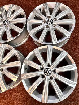 5x112 R17 VW Touran 1T5 originál alu disky - ET 52 - 6