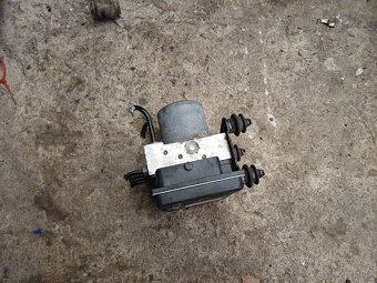 Zbytek dílů na Audi a5 coupe 3.0 tdi - 6