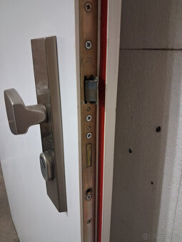 Protipozarni dvere prave 90 - 6