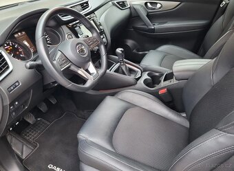 Nissan Qashqai 1.3 DIG-T Tekna 140K 4x4 - 6