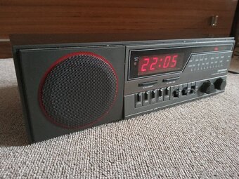 Universum - rádio, hodiny,budik - 6