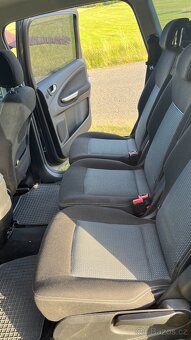 Ford S-Max 2.0 benzin 107 kw - velmi hezký - 6