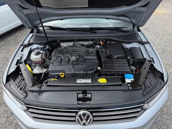 VW Passat B8 2.0tdi (140kw) 2017 (1.majitel-nehavarovane) - 6