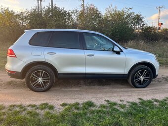 Volkswagen Touareg 3.0 tdi - 6