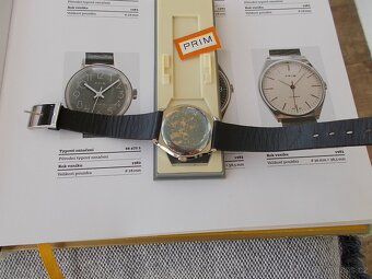 krasne nove trezorovky hodinky prim rok 1983 origo top stav - 6