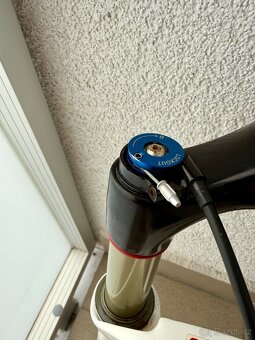 Vidlice rock shox recon gold TK 29” + přední kolo - 6