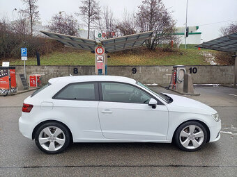 Audi A3, 1,6Tdi digiklima+navi+alu.kola - 6