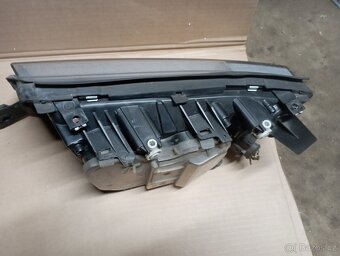 Škoda Fabia 1 přední světla - 6