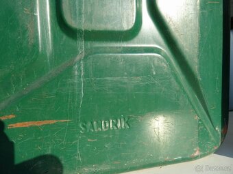 Kanistry 20 litrů , plechové  .. - 6